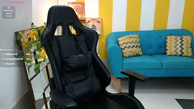 Chatroom XXX en direct de _alina_9