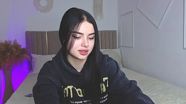 Онлайн чат XXX Silena_sky