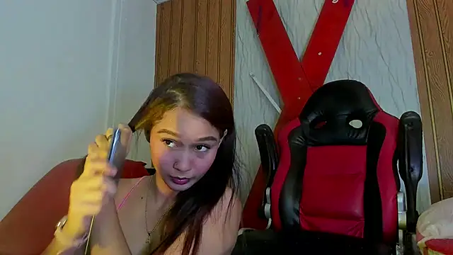 MarianaManzur's Live XXX Chat