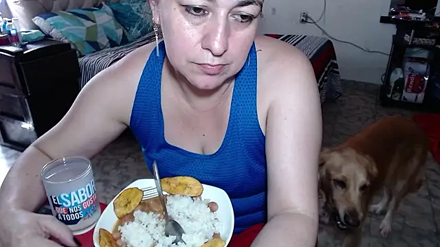 Barbiegomez live XXX chat