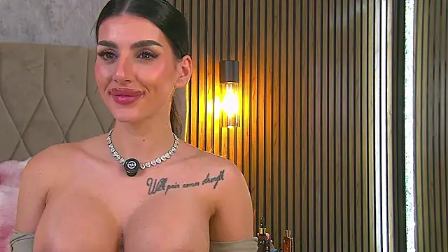 AmyBlair Live XXX-chat