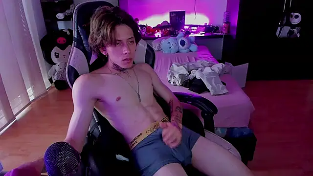 xIce_Boy Adlı Modelin Canlı XXX Sohbeti