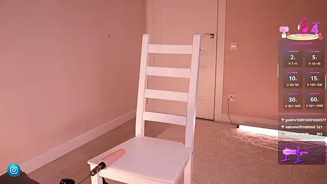 Miablueye: απευθείας συνομιλία ΧΧΧ