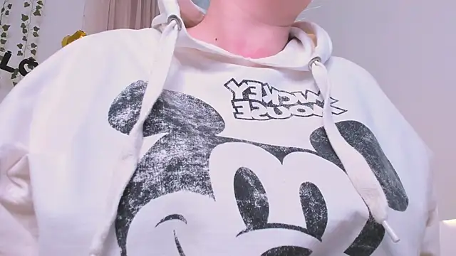 stellasunfield Adlı Modelin Canlı XXX Sohbeti