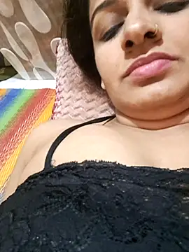 แชท XXX สดของ MILFybar