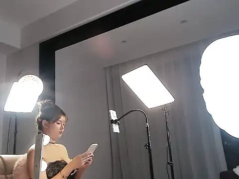 zizi-2026 网络视讯表演