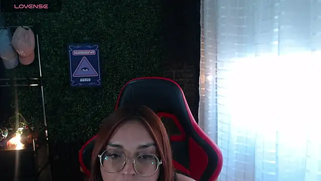 แชท XXX สดของ natyk_m