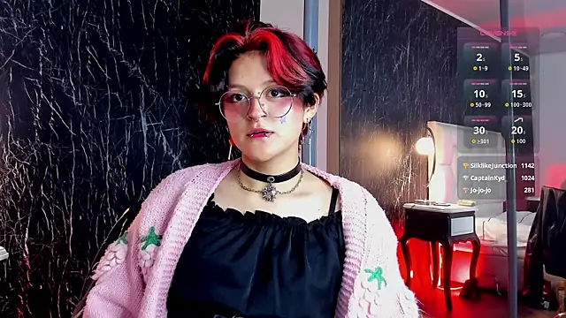 YuuMiko: онлайн-секс-чат