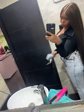 Czat XXX na żywo – Belanny-LS