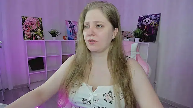 Megan_Violer: онлайн-секс-чат