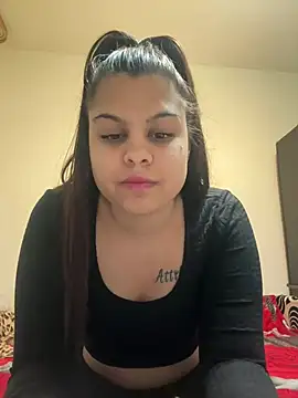 Chat +18 de Vivike234 ao vivo