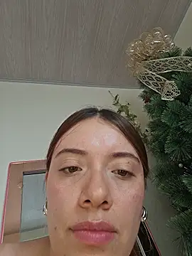 valery_mora 现场XXX聊天