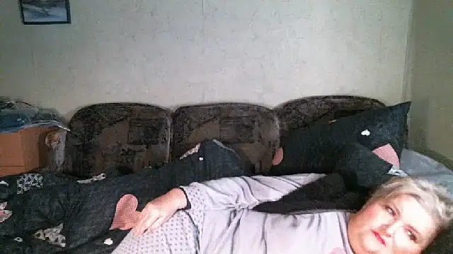 Lana555 现场XXX聊天