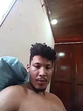 Chatroom XXX en direct de RuiMaddoox