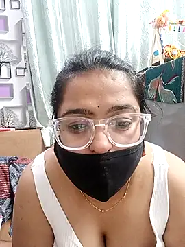 Chat +18 de GangbangCouple ao vivo