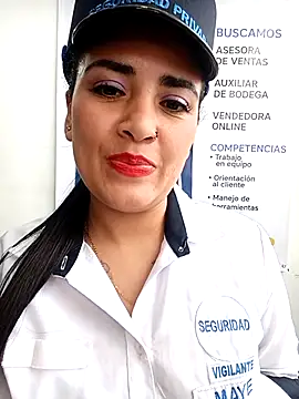 Chat XXX en directo de MAYE__13