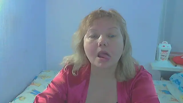 Lusi-777 – Naživo XXX chat