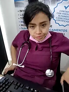 MILA__06 – Live XXX-chat