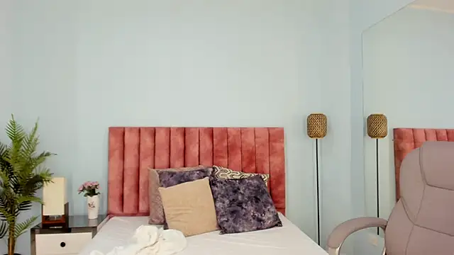 tati_saldarriaga élő XXX-chatje