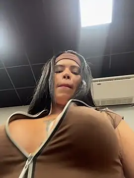 Rafaellaz 现场XXX聊天