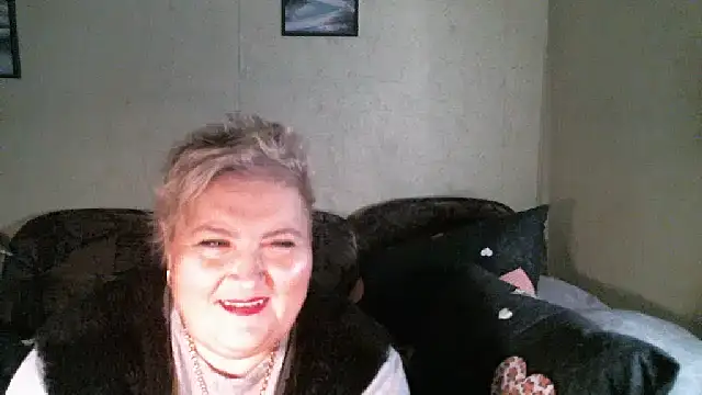 Lana555's Live XXX Chat