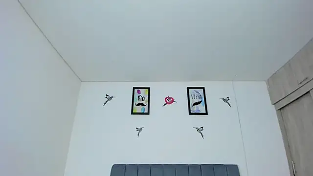 im_sarah34 Live XXX Chat