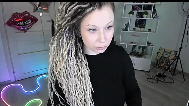 HoneySallyMoore's Live XXX Chat