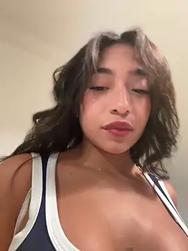 Bellafr 现场XXX聊天