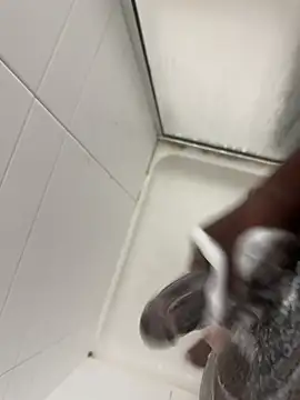 Pokazy przed kamerką – makeherfeelg