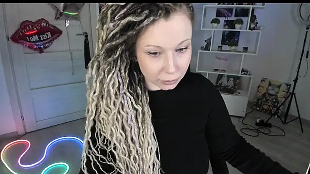HoneySallyMoore – Naživo XXX chat