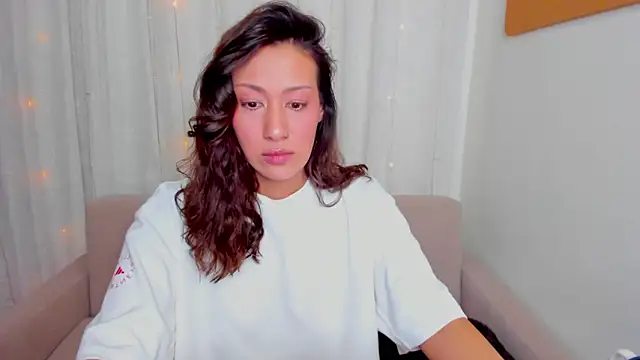 FieryHeartのライブXXXチャット