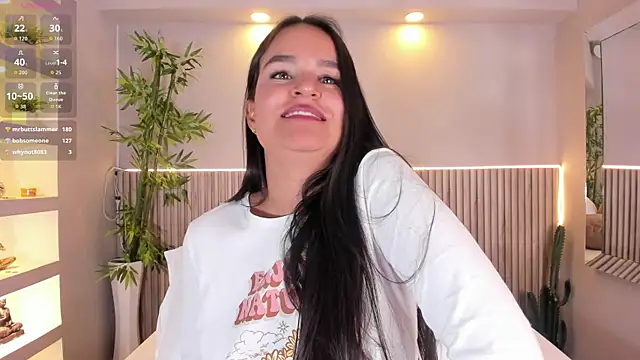 Czat XXX na żywo – LucieMillerr