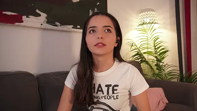 XXX chat uživo modela Raychell_Black