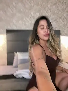 Chat XXX ao vivo de Emilia_Bakerr