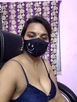 cutie_pei002 Adlı Modelin Canlı XXX Sohbeti