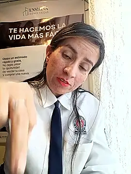 Chat XXX ao vivo de Valentina--1