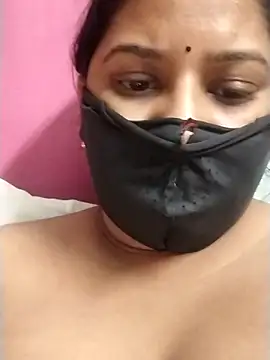 pinkisaha75 Live XXX-Chat