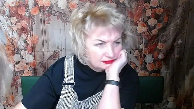 RenataDaster Adlı Modelin Canlı XXX Sohbeti