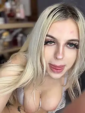 Steffi_Snowbunny Chat XXX in diretta