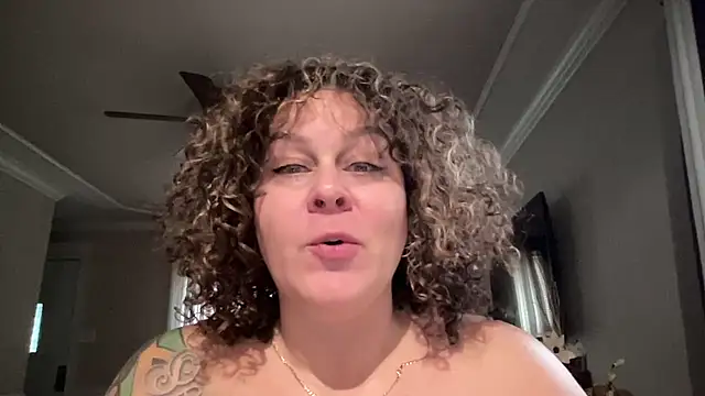 WorldsGreatestCockRater's Live XXX Chat