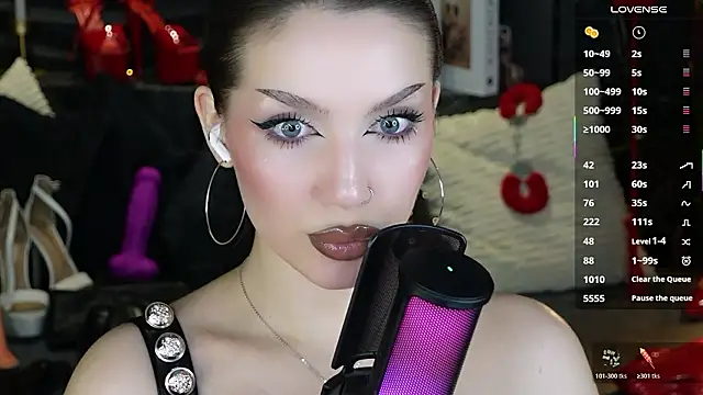 MistressDarsy: απευθείας συνομιλία ΧΧΧ