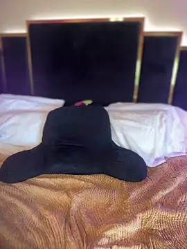 KarissaChantelle Live XXX Chat