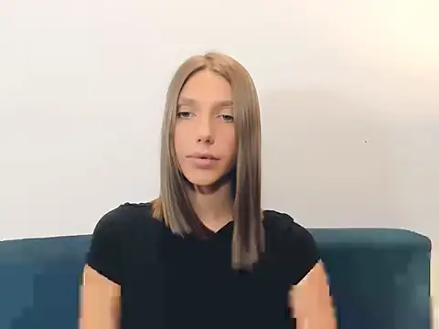 EmmaGorgeousのライブXXXチャット