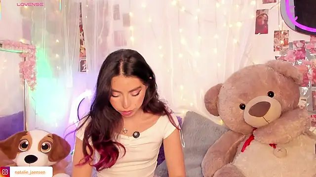 natalie_jaensen live XXX chat