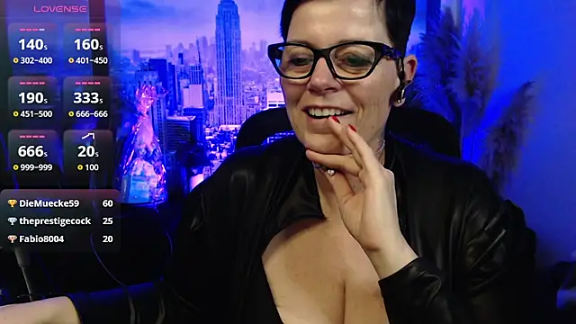 ninarandmann 라이브 XXX 채팅