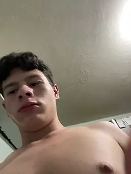 Andy12912 webkamerás műsora