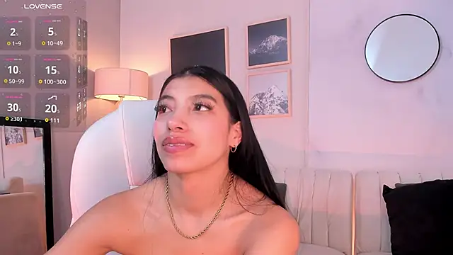 Tiffany_Low Live XXX-chat