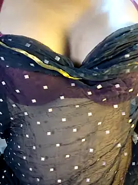 Desi_cheese's Webcam Show