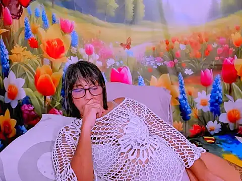 indianroxy: απευθείας συνομιλία ΧΧΧ