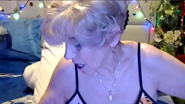 XXX chat uživo modela HappyWomanOn